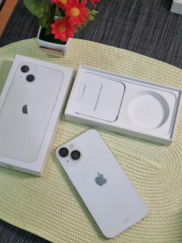 iPhone 13 128GB iBox Starlight Fullset Mulus