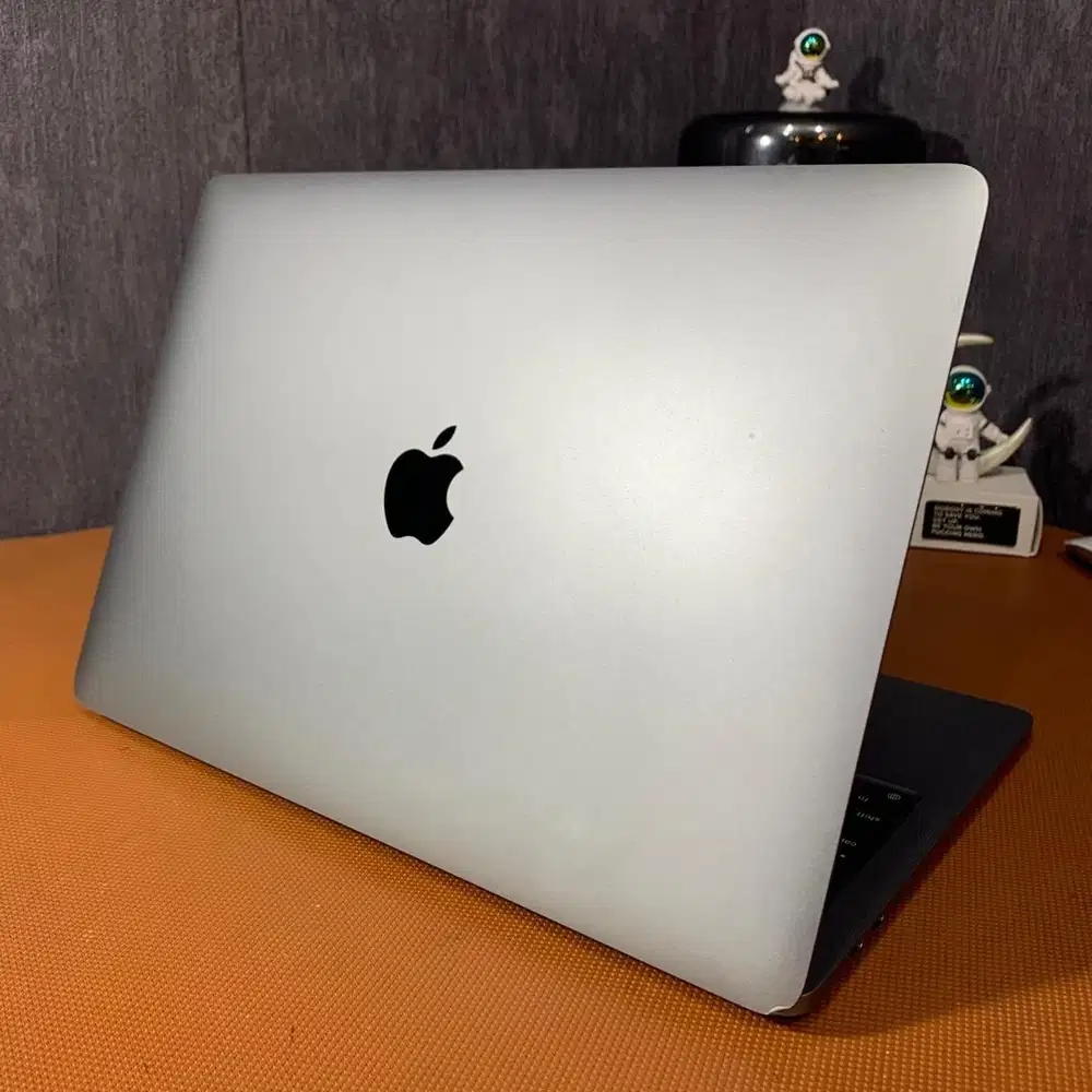 Macbook Pro M1 8/512gb 13inch 2020 ex resmi