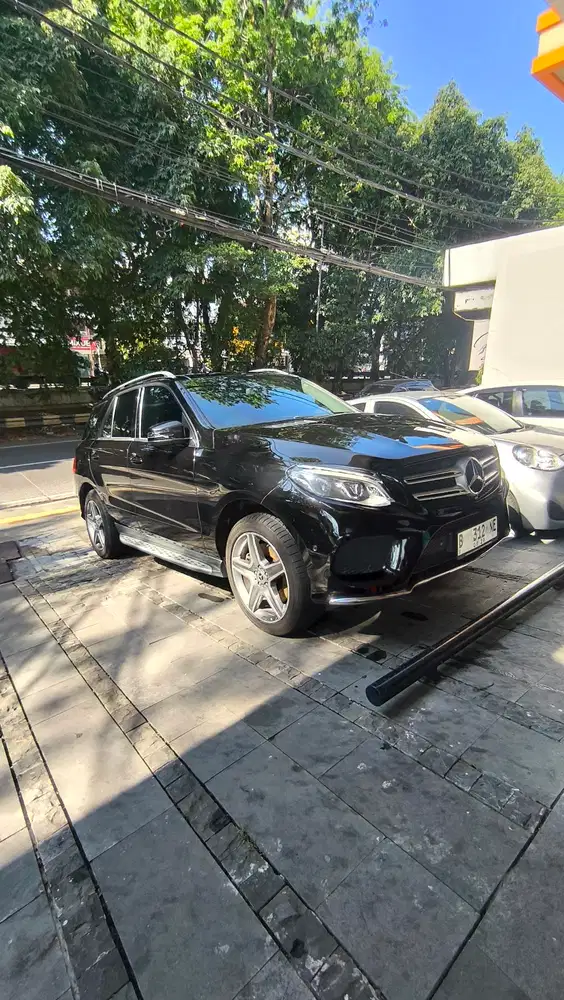 Mercedes-Benz GLE400 2018 Bensin