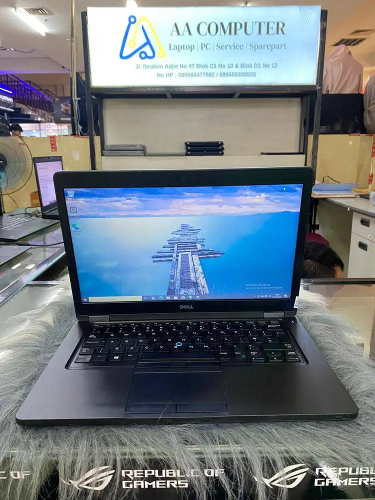 DELL LATITUDE 5480 CORE I7 GEN 6 RAM 8GB SSD 256GB DUAL VGA
