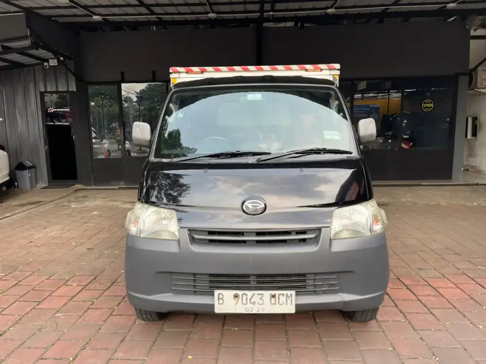 Daihatsu Gran Max Box 1.3 2014 – Pajak Panjang – Siap Pakai