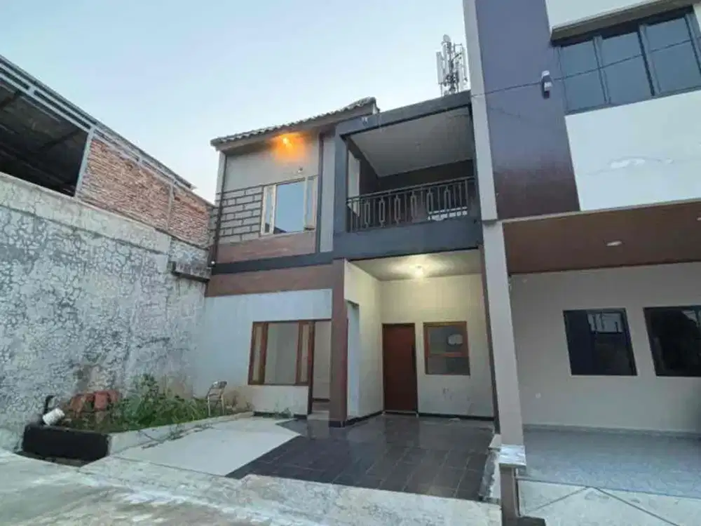 jual rumah siap huni dalam cluster di munjul cibubur dekat dengan LRT