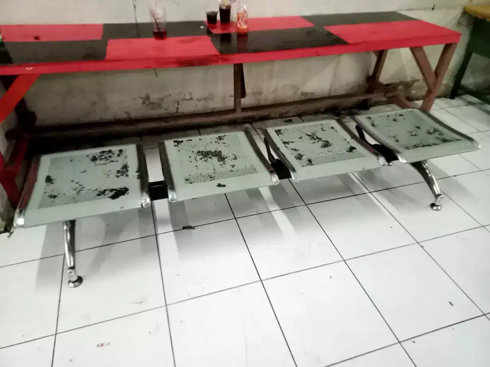 Bangku Panjang Besi masih bagus dr baru