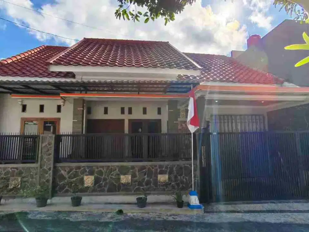 h075 Rumah Terawar Harga Pasangan Muda dan siap huni