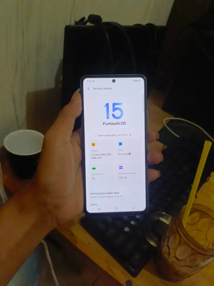 Vivo V27e 8/256 Lively Green