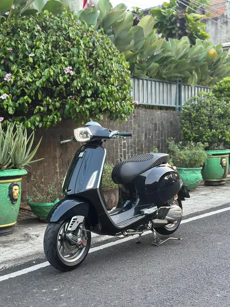 Vespa Sprint 2021