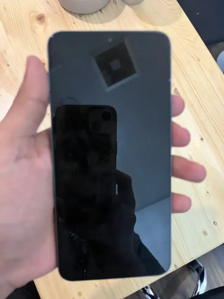 Samsung S22+ 8/256
