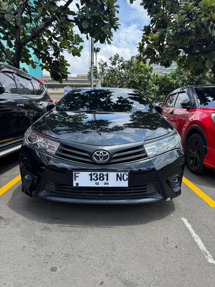 Jual Mobil Corolla Altis 1.8 V AT 2014 Hitam Metalik