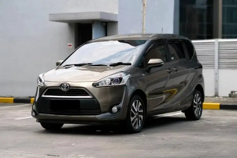 ‼️Dp 10jt‼️ Toyota Sienta V 1.5 cvt 2017 Terawat Siap Pakai