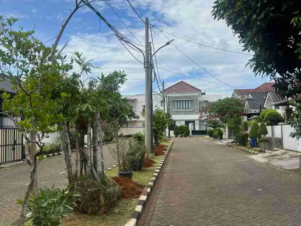 Rumah Baru Industrial Design Row Jalan 2 Jalur Villa Melati Mas Serpong