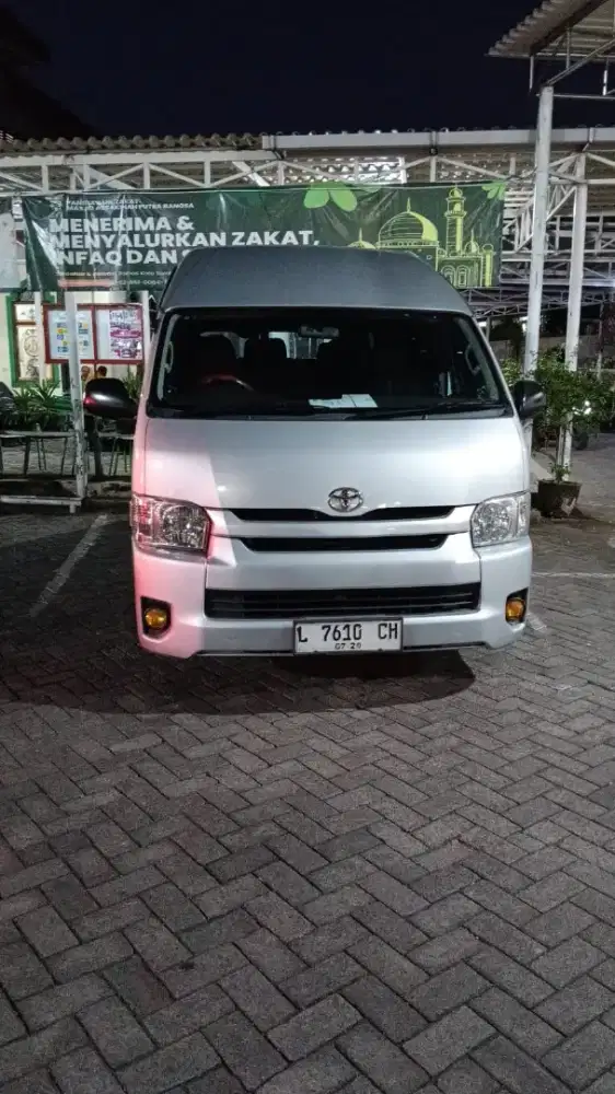 Hiace comuter 2019 diesel manual istimewa