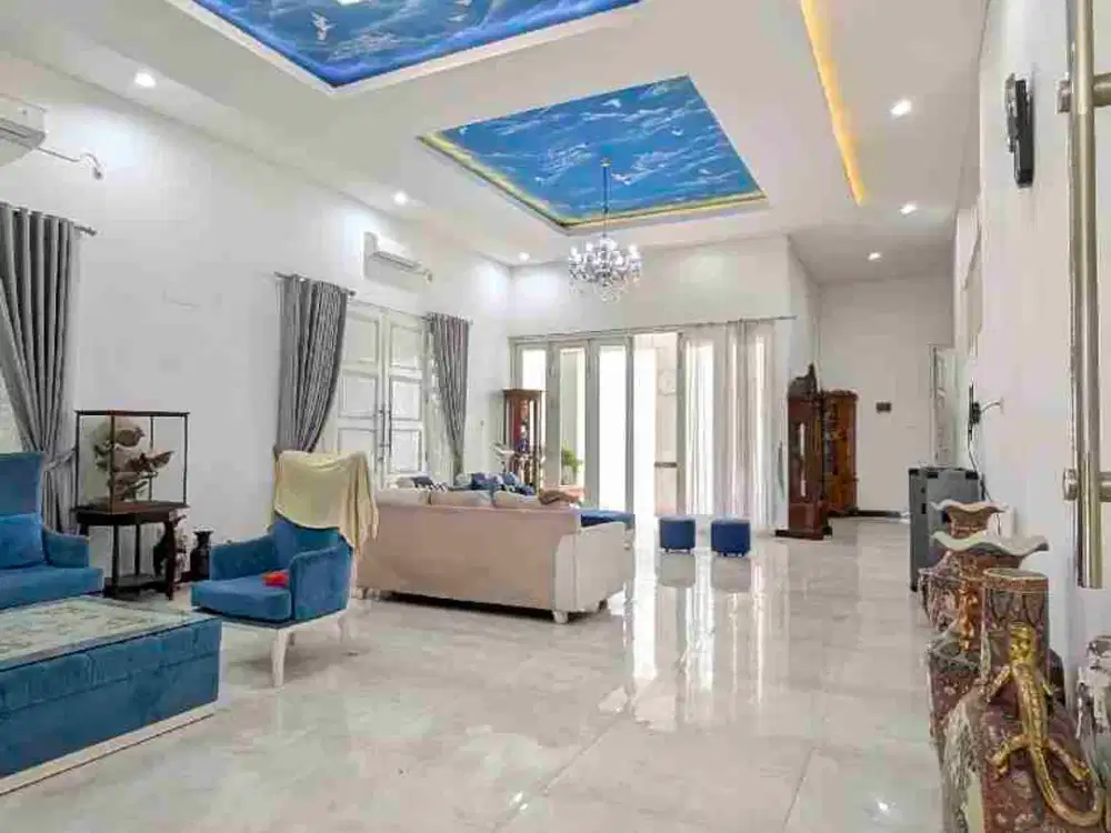 rumah sewa Citra Gran Cibubur mewah ada kolam renang