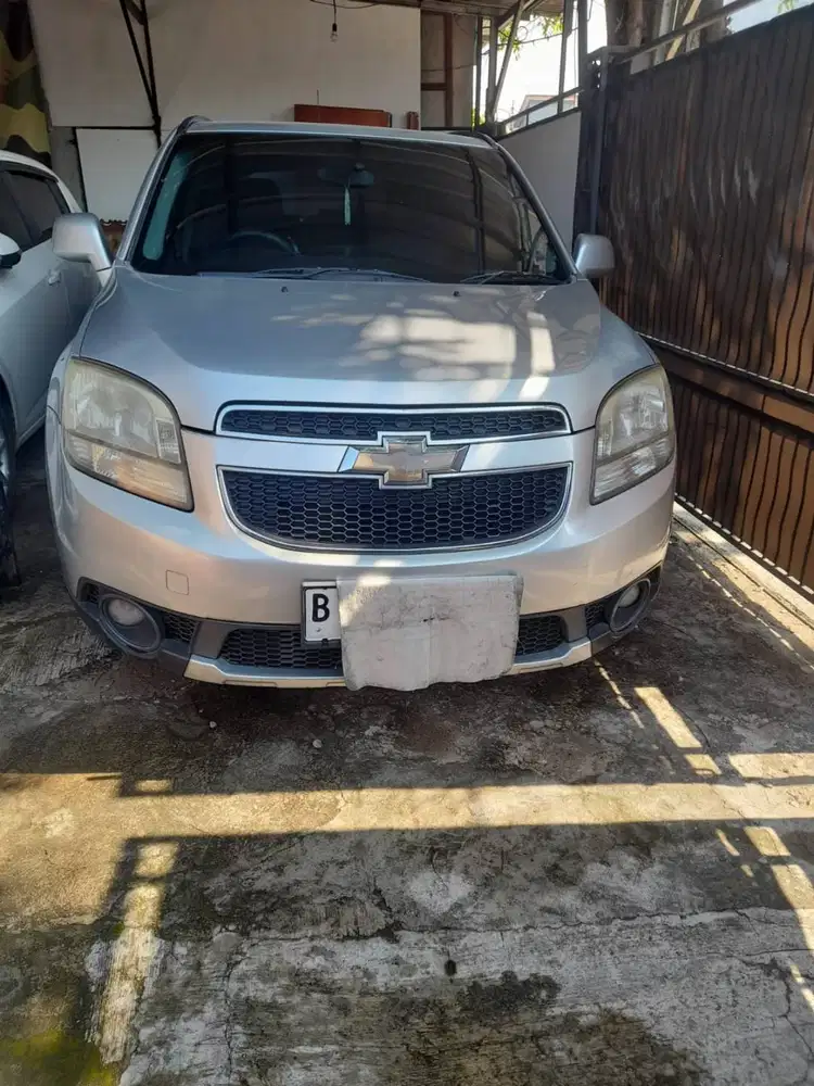 CHEVROLET ORLANDO LT 1.8 AT 2012
