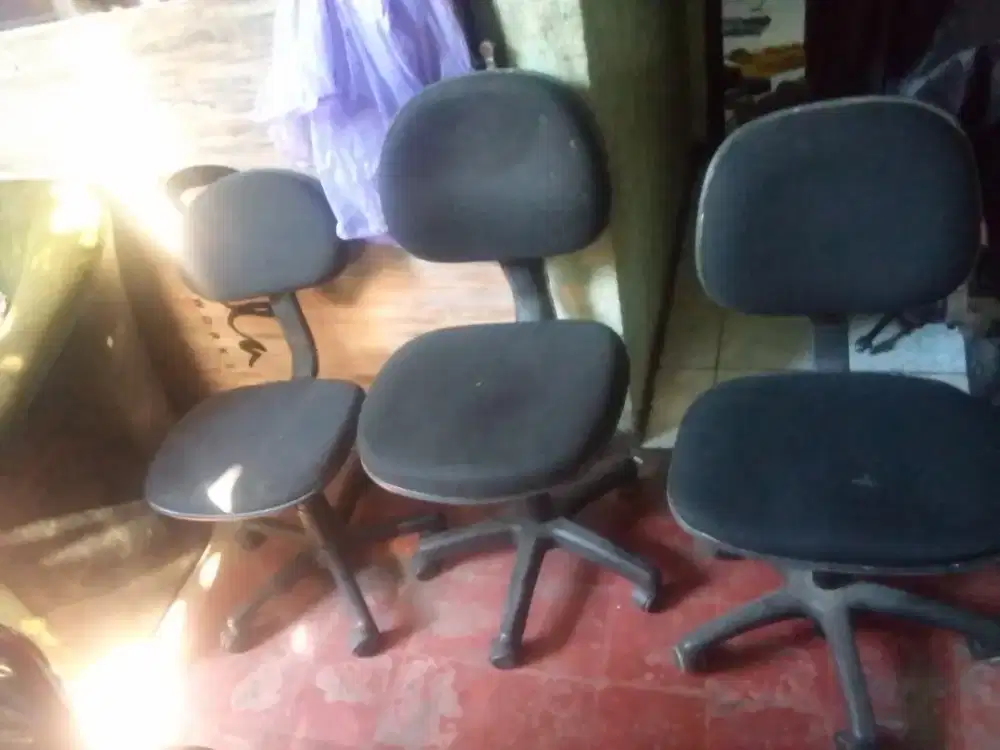 Jual kursi kantor kondisi hidrolik nya g main