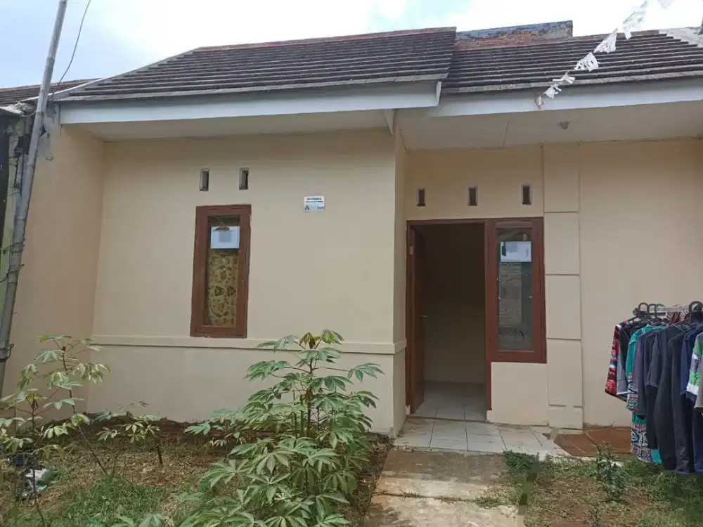 Jual cepat rumah siap huni lokasi perumahan Tanjungsari sumedang