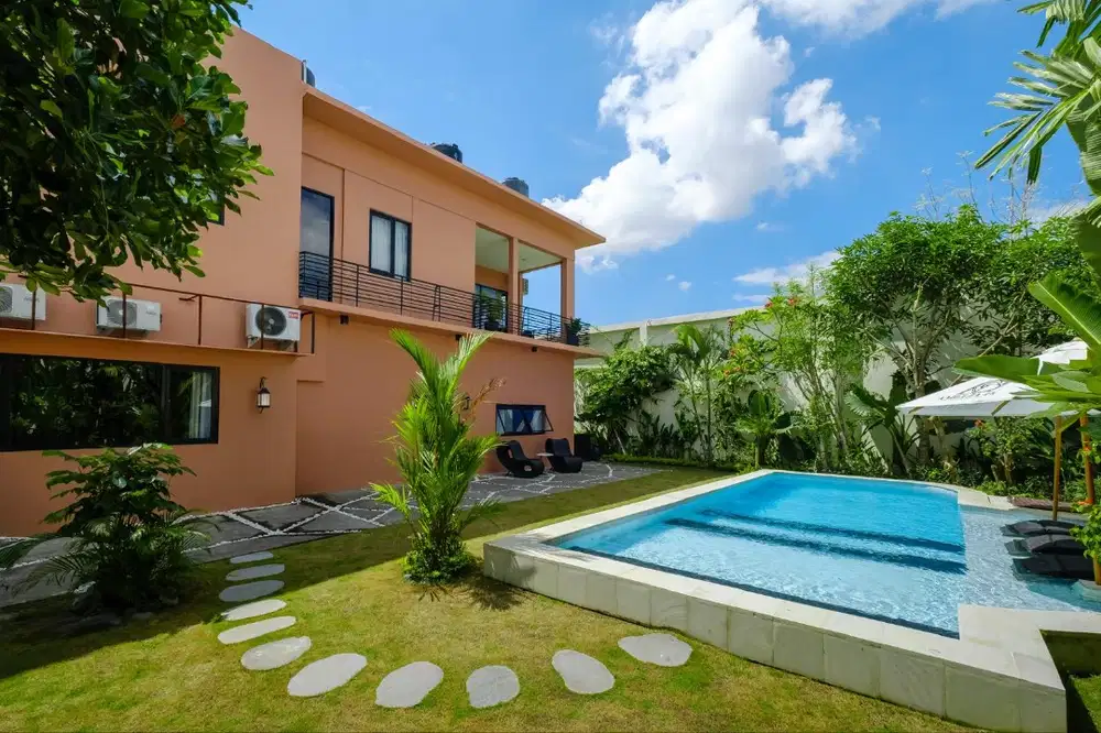 Riverside Apartment Building – Prime Location In Seminyak