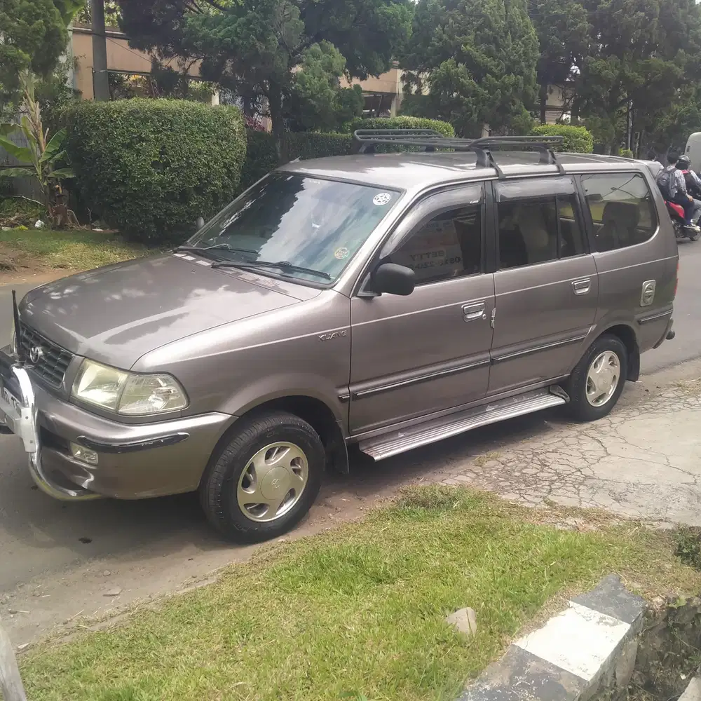 Toyota Kijang 2001 Bensin
