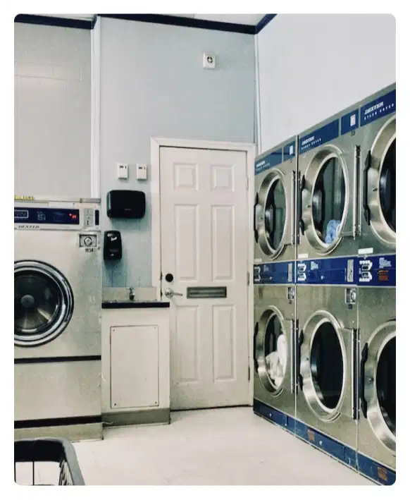 dicari dengan CEPAT karyawati laundry