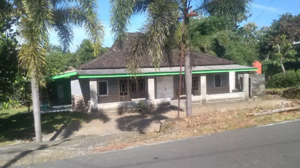 Dijual rumah+tanah 860 m2(shm)