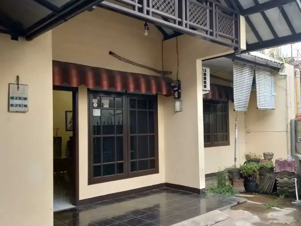 Dijual cepat rumah 200 meter dari jln raya poltangan jakseldijual cepa