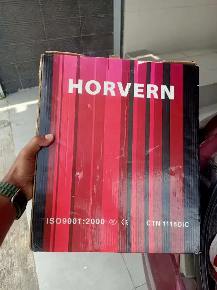 Di jual yg butuh dan minat wa dan hp yg cepat dia dapat