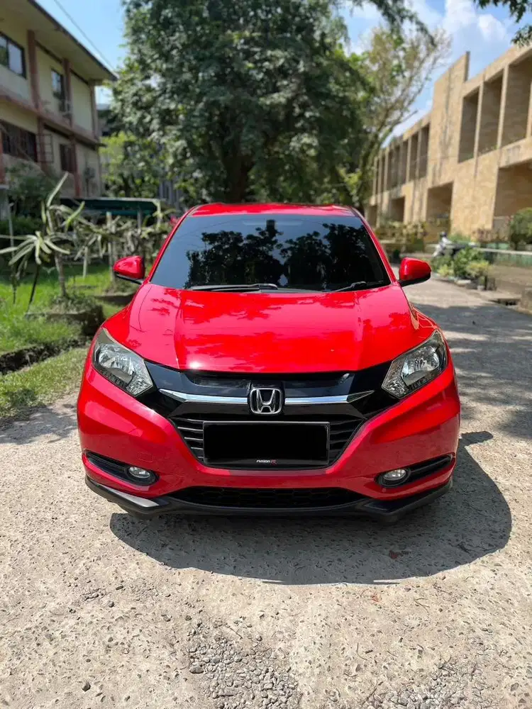 (TERMURAH!!) HONDA HRV E CVT 2018!!