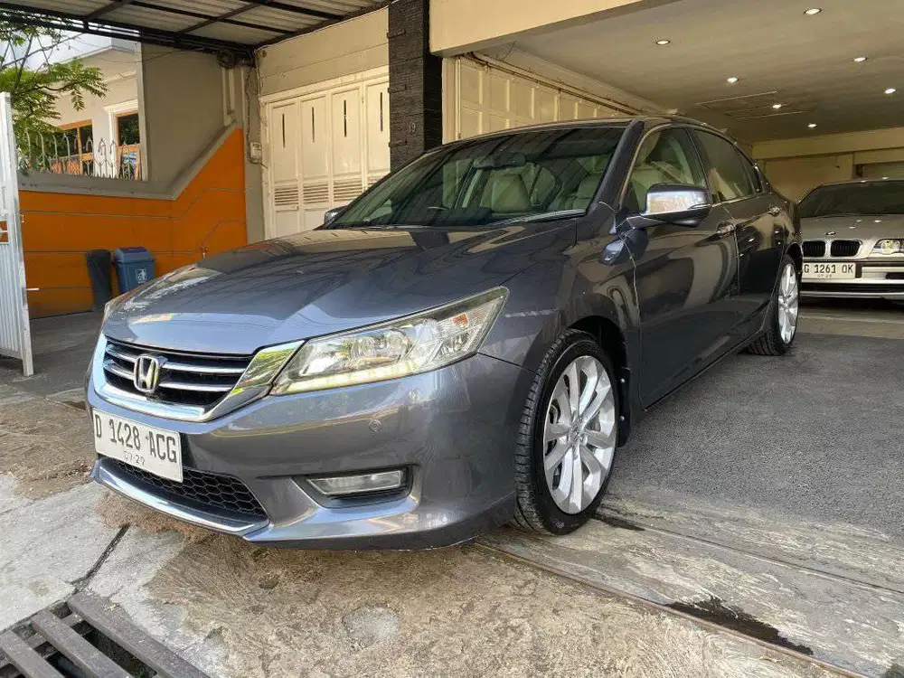 Cash New Accord CR2 2.4 VTiL AT 2013 Modern Steel 1 Tangan Terawat Skl