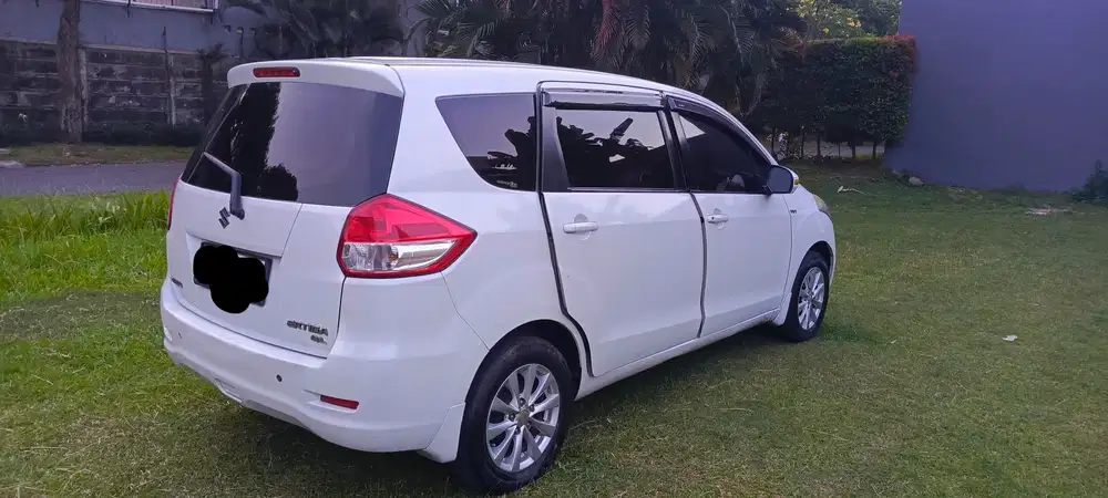 Suzuki Ertiga 2015 Bensin