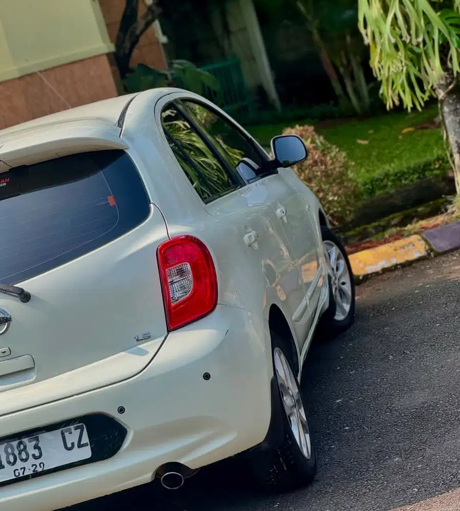 Nissan March 2014 Bensin
