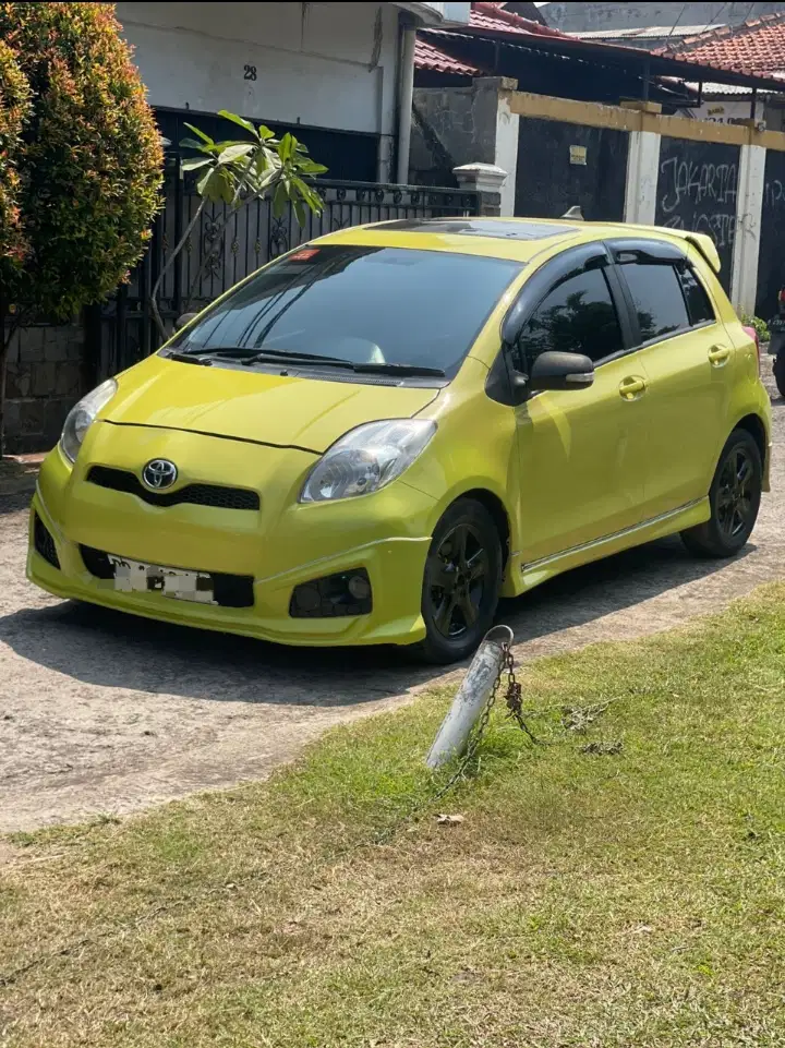 Toyota Yaris 2012 Bensin