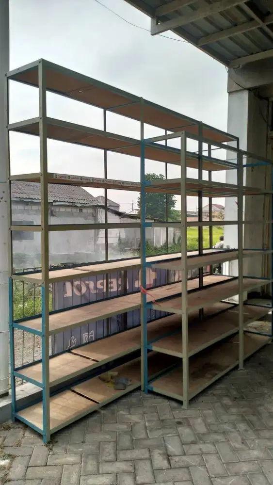 Rak Besi Siku Kokoh