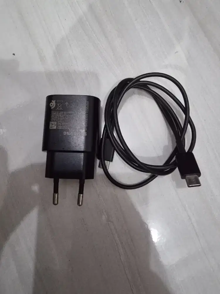 Jual Cepat charger Samsung 25W  dan kabel data Ori