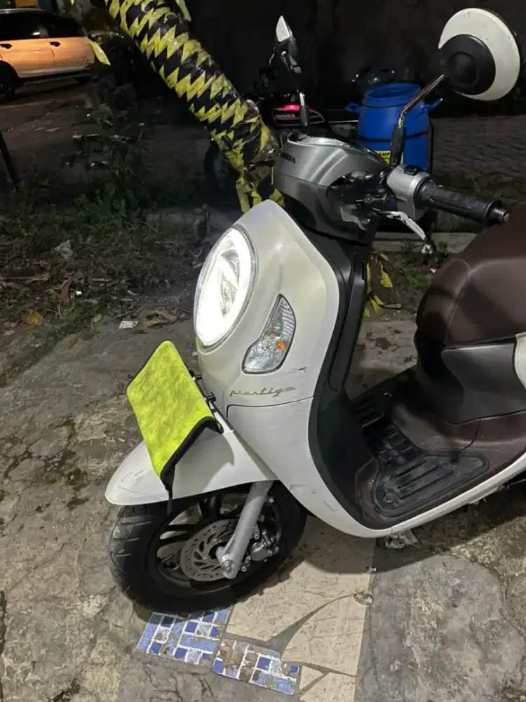 Scoopy 2023 pemakaian perempuan
