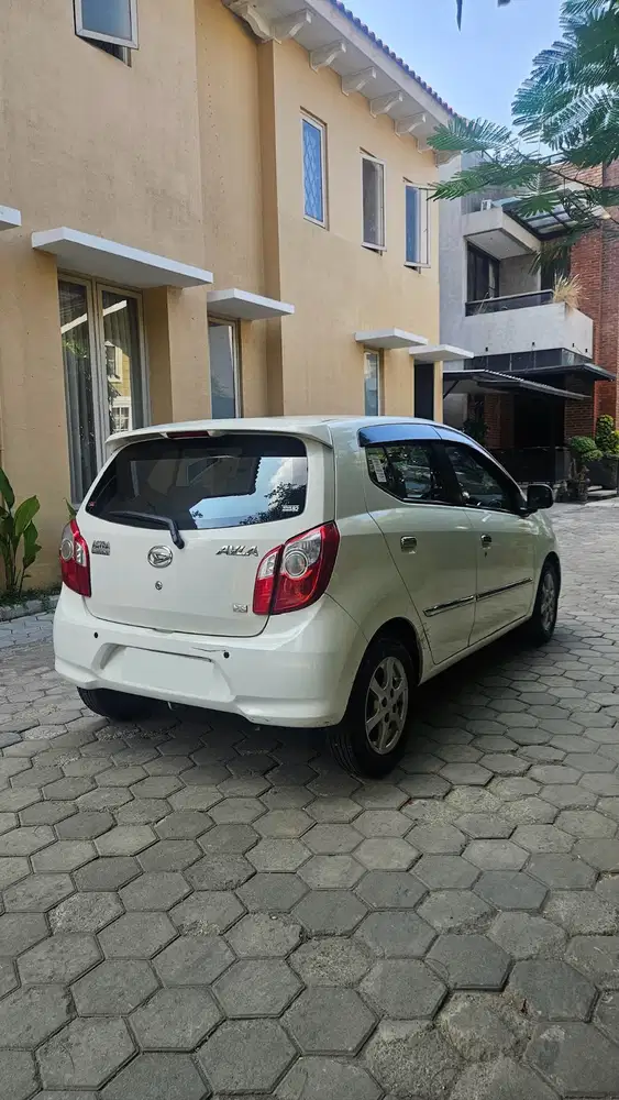 Ayla X A/T 1.0 - Low KM! Mulus