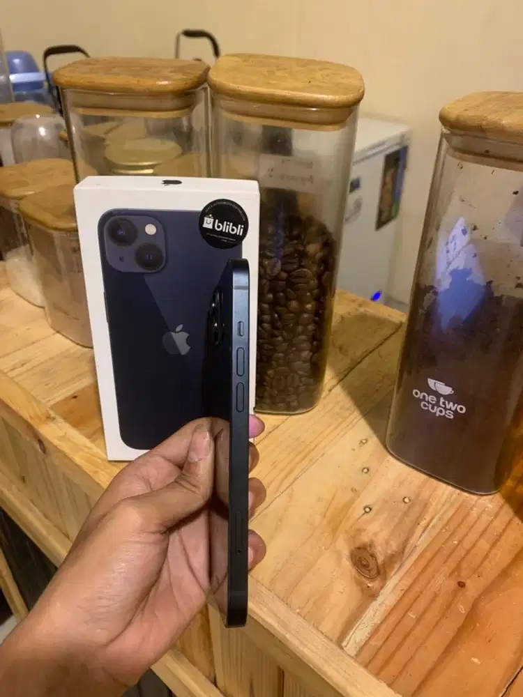 iphone 13 midnight
