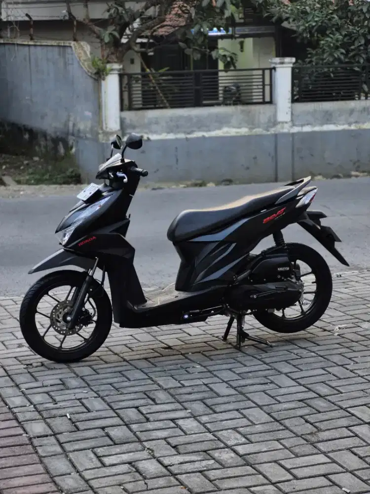 HONDA NEW BEAT DELUXE 2024 KM 12RB DP CUMAN 700RB