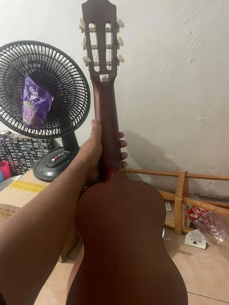 gitar lele 6 senar