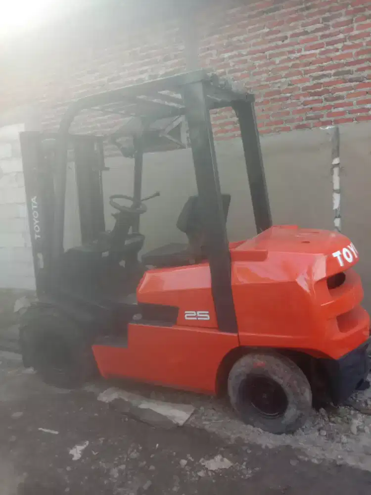 Toyota forklift