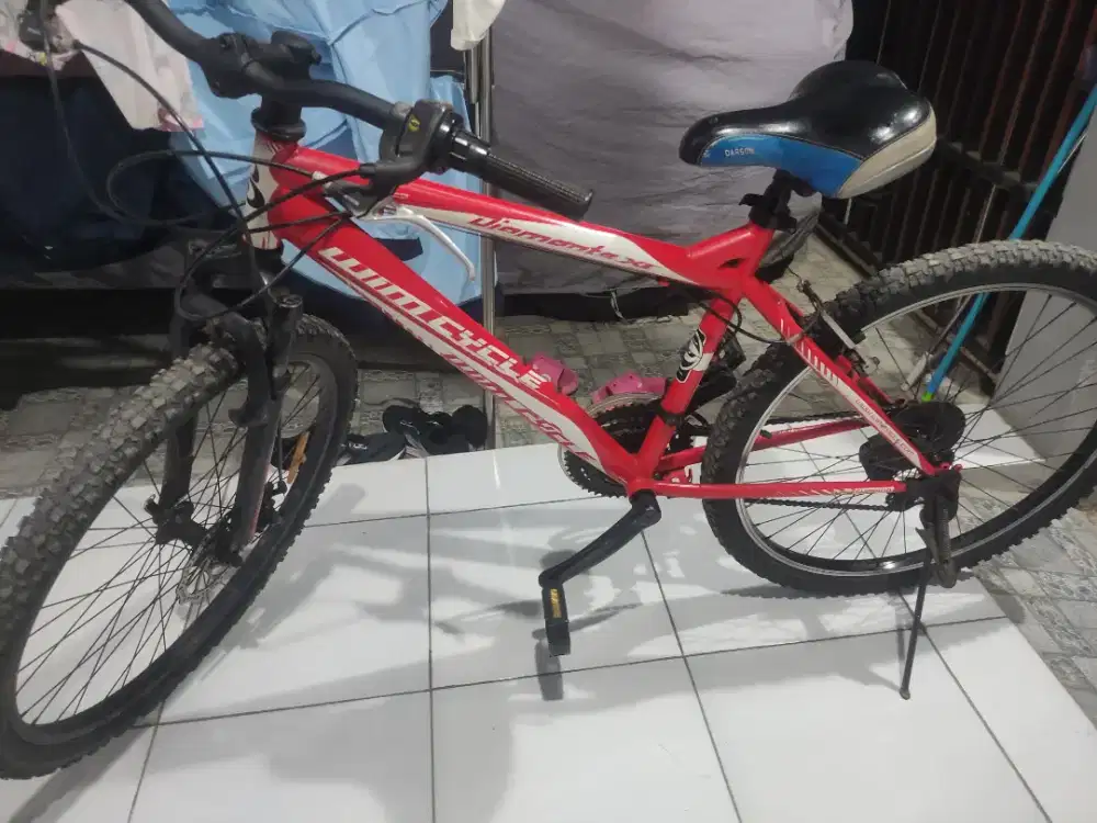 MTB UK 26 Wimcycle Diamante Merah