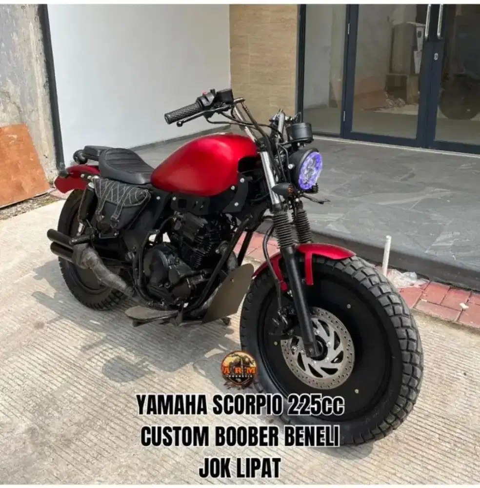 Scorpio Custom Bobber