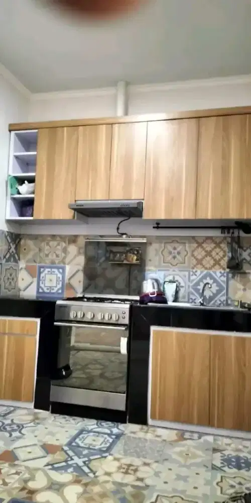 Furniture kitchen set permeter