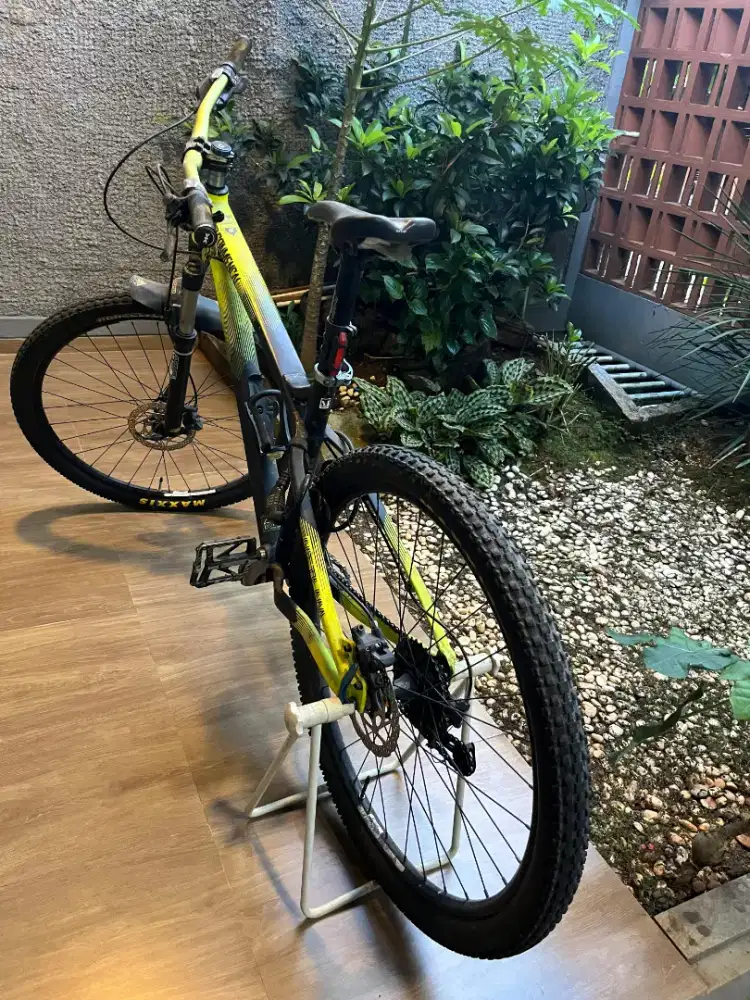 Sepeda Commencal