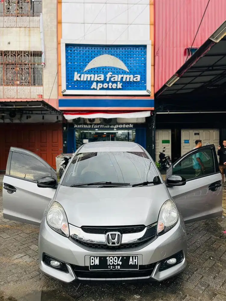 Honda Mobilio E manual 2017