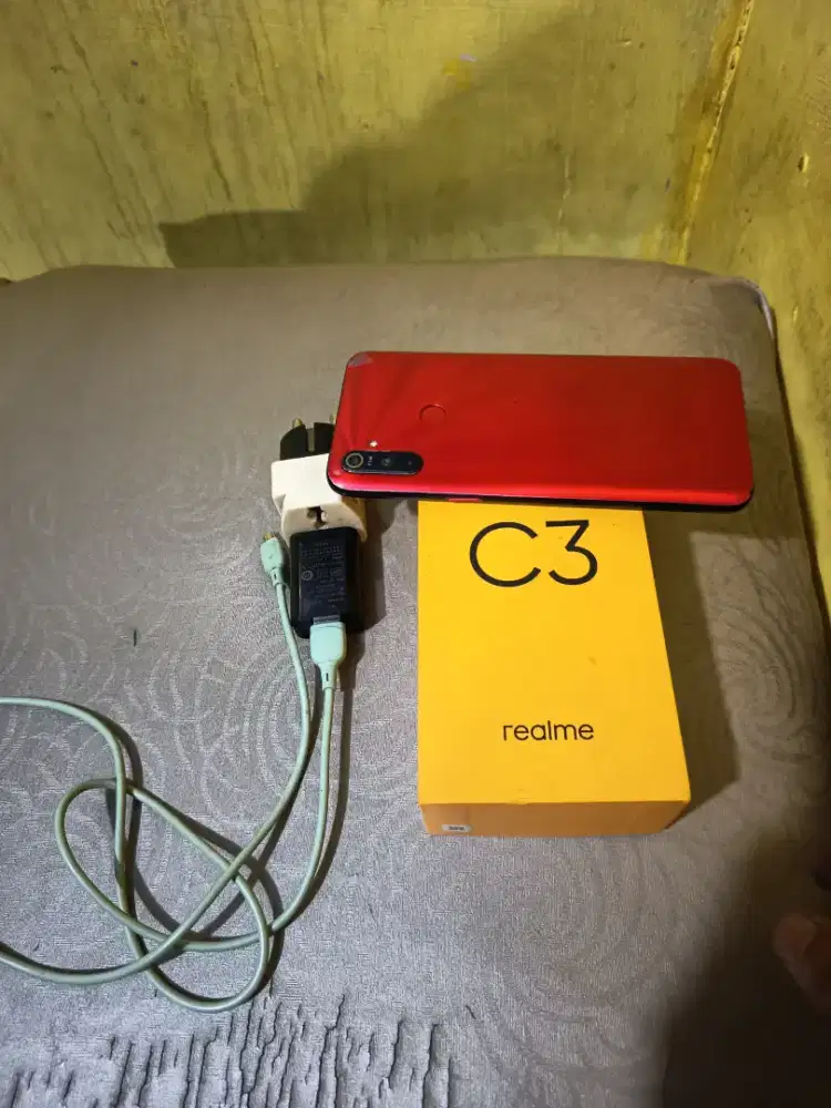 Realme c3 warna merah 3/32
