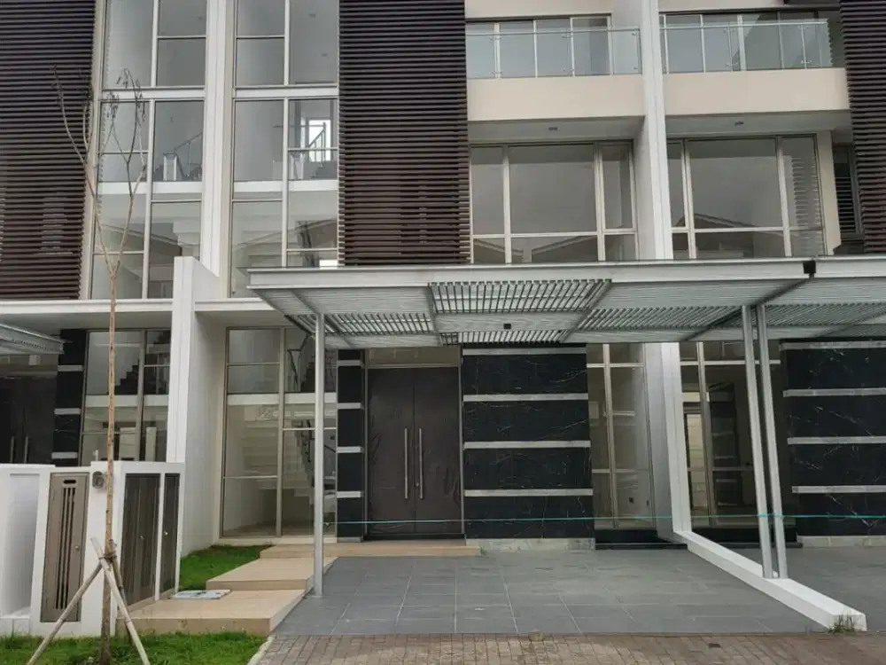 Rumah Golf Island PIK DISEWA Ukuran 8x25 Hazel Kosongan Siap Huni