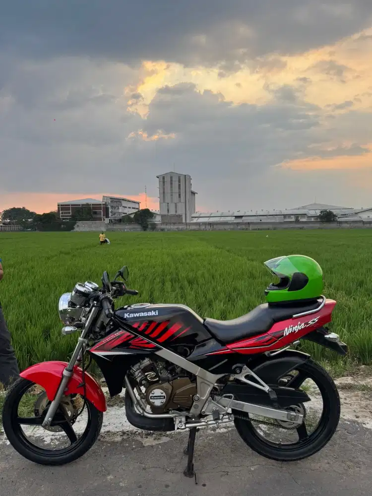 Ninja SS Merah Zebra Tahun 2014 Original