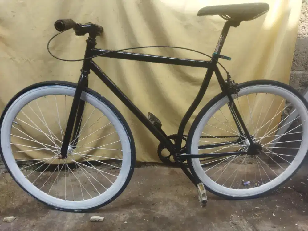 Sepeda fixie second