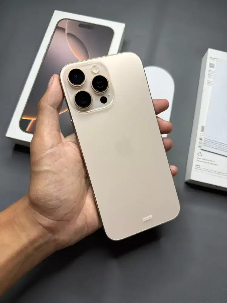 Ipjone 16 Pro Max 256Gb iBox Garansi Aktif Panjang