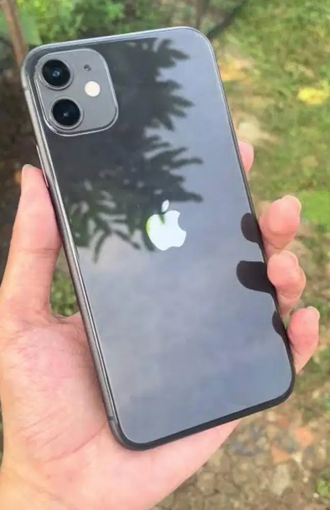 IPHONE 11 black ibox 64GB