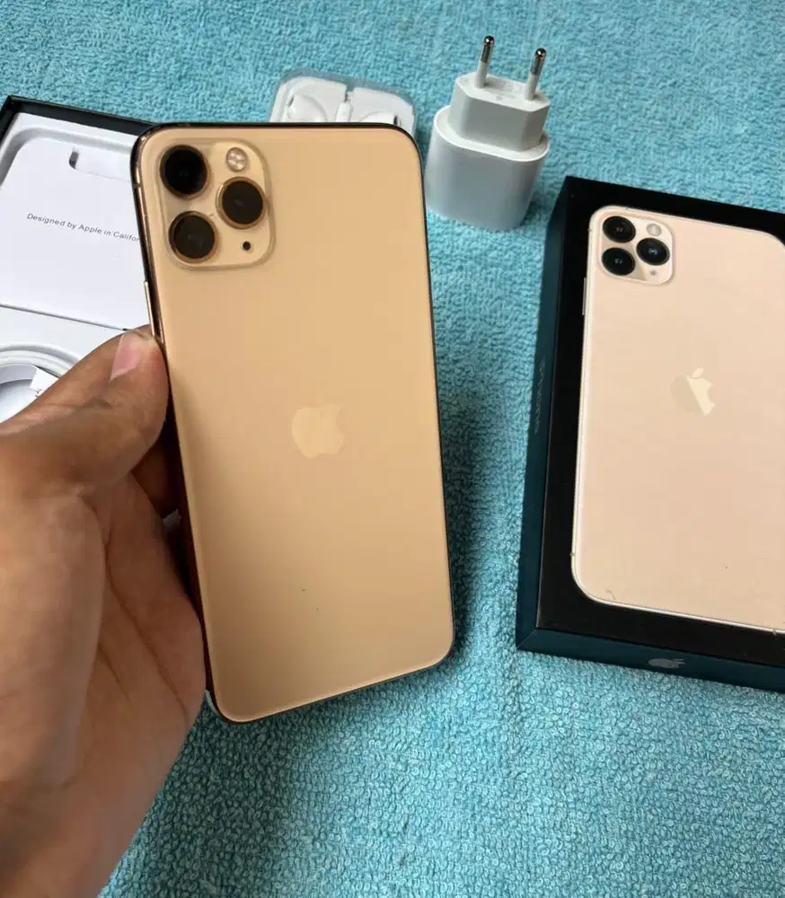 Iphone 11 Promax Gold 64 inter